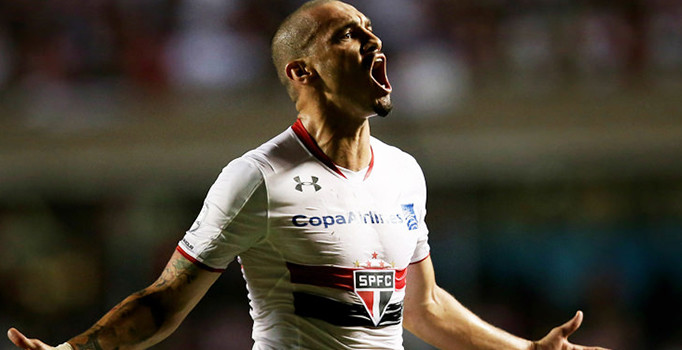 Maicon Galatasaray yolunda: Takımına veda etti