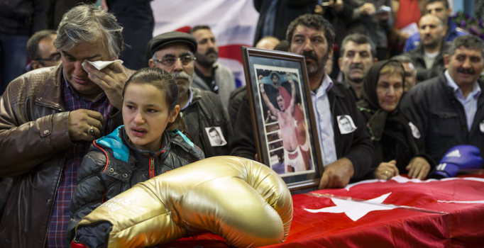 Sinan Şamil Sam son yolculuğuna uğurlandı