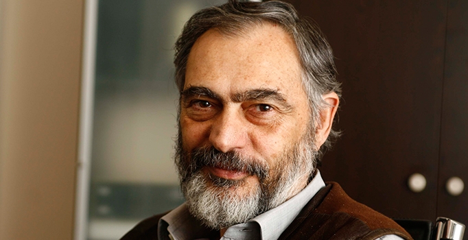 Etyen Mahçupyan: Oyumu 11. kez AK Parti'ye vereceğim