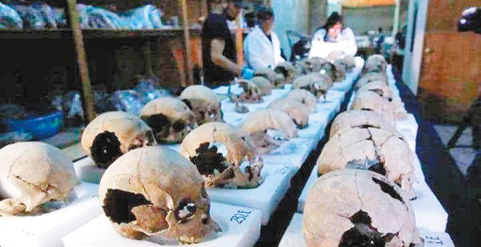 Meksika’da ürkütücü Kafatası kuleleri