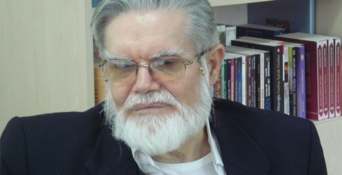 Kitap sevdalısı Mehmet Serhan Tayşi hayatını kaybetti