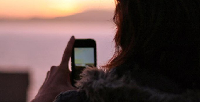 Bataryasız cep telefonu icat edildi