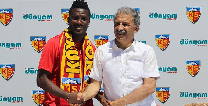 Kayserispor Gyan'ı renklerine bağladı