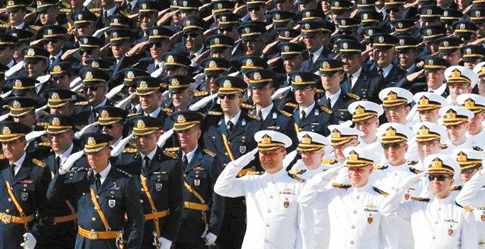 Doç. Dr. Hasip Saygılı yazdı: Kalkışmadan bir yıl sonra askerin motivasyonu