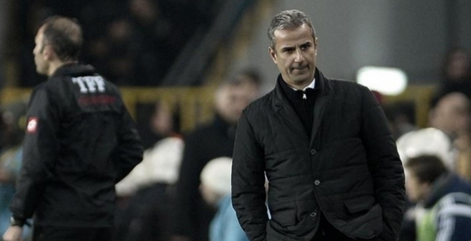 Fenerbahçe'de gözler İsmail Kartal'ın üzerinde