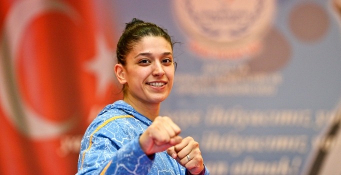 Dünya şampiyonu Nur Tatar: Dövdüğüm 2 kişiyi babam hastaneye götürdü