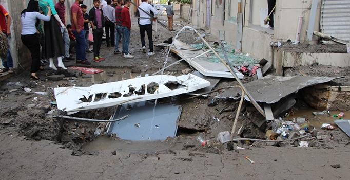 Doğu ve Güneydoğu'da PKK'nın hendek kazdığı yerlerde HDP oy kaybetti