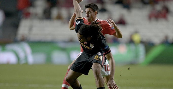 Galatasaray Benfica'ya deplasmanda 2-1 yenildi