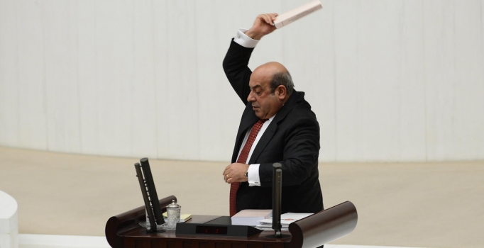 Hasip Kaplan'dan Demirtaş ve Yüksekdağ'a 1 Kasım tepkisi