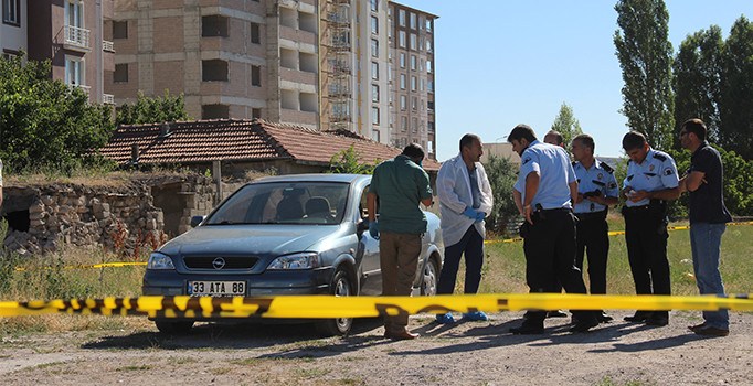 Uzman Çavuş otomobilinde intihar etmiş olarak bulundu