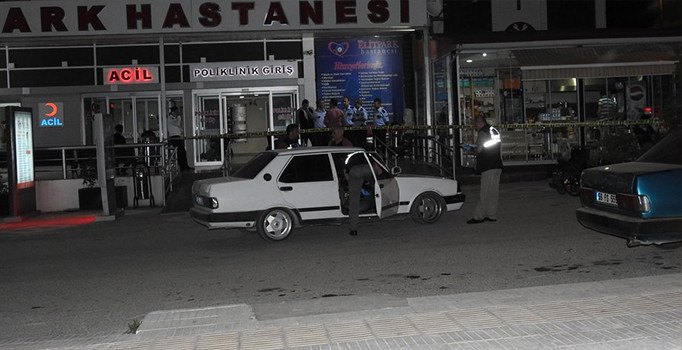 Çorum'da yaralı gencin aracından kadın cesedi çıktı