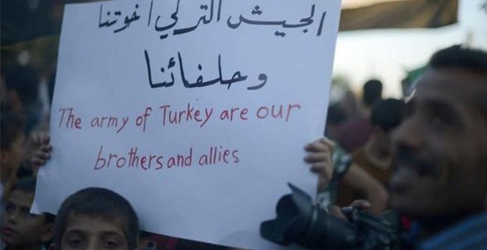 Suriye'de halk PKK/PYD karşıtı eylem düzenledi