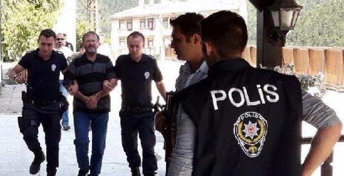 CHP'li ilçe başkanı ve oğluna cinayetten gözaltı