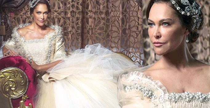 ‘Muhteşem Yüzyıl-Kösem’in Safiye Sultan’ı Hülya Avşar 3 bölüm için 15 kostüm giydi