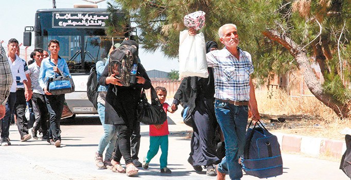 Suriyeli mülteciler her türlü zorlu şartlara karşın ekonomiye 3 yıldır katkı sağlıyor