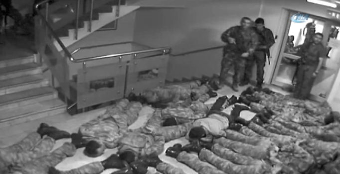 FETÖ'nün Türk Telekom Ulus binasını işgal görüntüleri ortaya çıktı