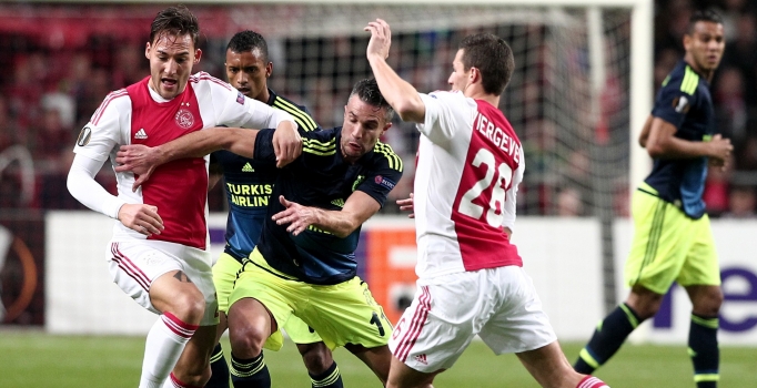 Fenerbahçe Ajax ile deplasmanda 0-0 berabere kaldı