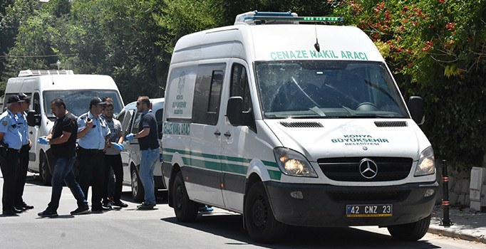 Teröristlerin evinde 3 kilo TNT patlayıcı ve canlı bomba yeleği bulundu