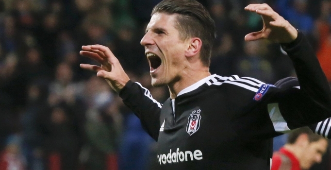 Beşiktaş-Lokomotiv Moskova maçı muhtemel 11'leri