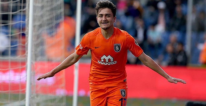 Cengiz Ünder, Medipol Başakşehir kampından ayrıldı