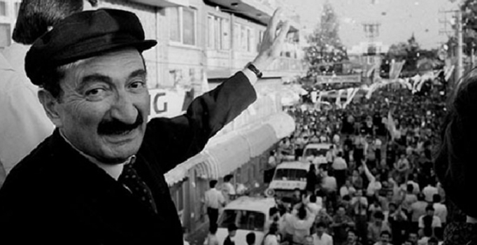'Karaoğlan' Bülent Ecevit ölümünün 9. yılında mezarı başında anıldı