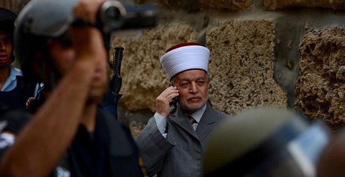 İsrail polisi Kudüs Müftüsü'nü gözaltına aldı