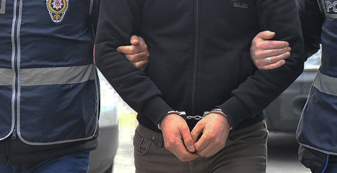 İstanbul merkezli FETÖ operasyonu: 7 kişi yakalandı