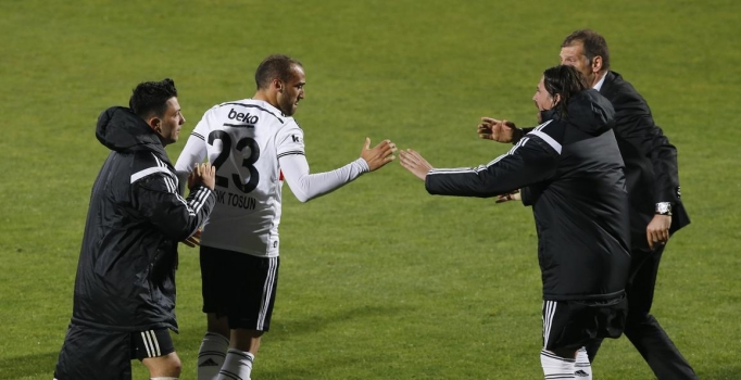 Cenk Tosun golü attı, Trabzonspor'a mesaj gönderdi