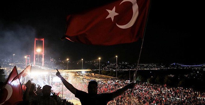 15 Temmuz destanı için "Vakit Gelir" klibi hazırlandı