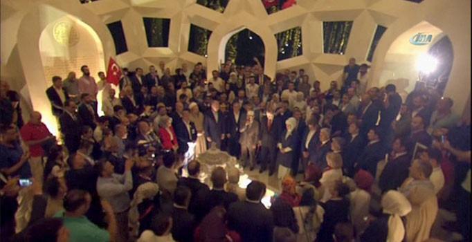 Cumhurbaşkanı Erdoğan, Şehitler Anıtı'nın açılışını yaptı