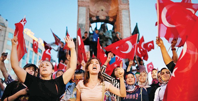 Ali Bayramoğlu yazdı: FETÖ’nün devlete yayılmasına zemin hazırlayan üç neden