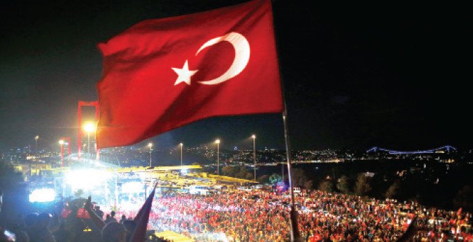 Hukuk devleti olmasak hainler çukurda yatardı