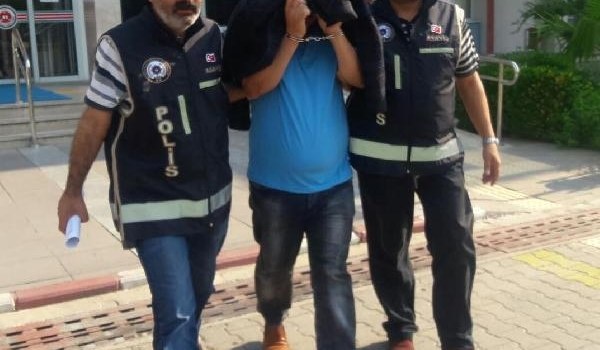 Manisa merkezli ByLock operasyonu: 13 gözaltı