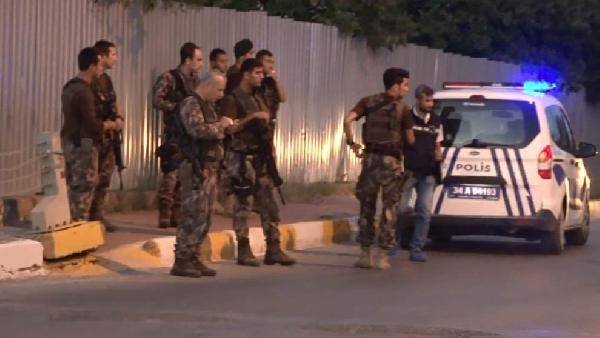 Tuzla'da vurulan polis memuru şehit oldu