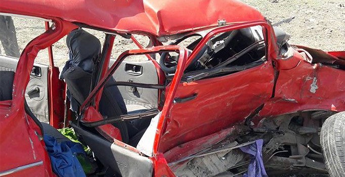 Manisa'da trafik kazası: 1 ölü, 5 yaralı