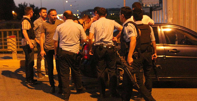 Tuzla'da polisi şehit eden zanlı suç makinesi çıktı