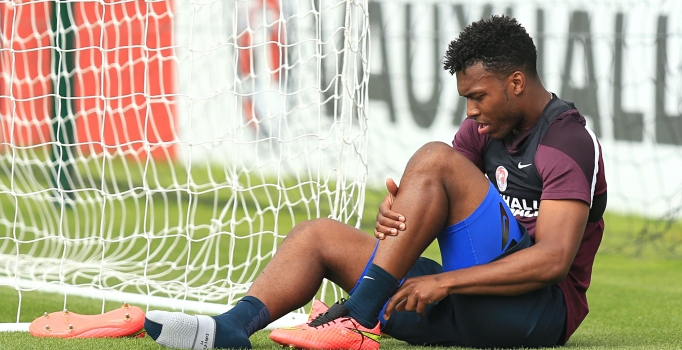 Liverpool'da Sturridge sezonu kapatabilir