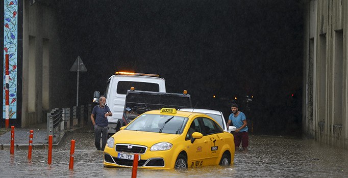 Son dakika! İstanbul Valiliği'nden sağanak açıklaması