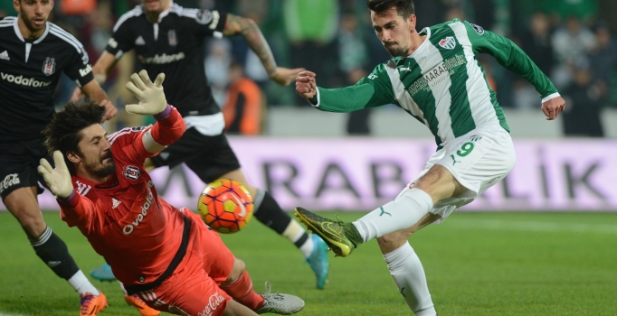 Beşiktaş Bursaspor'u 1-0 mağlup etti