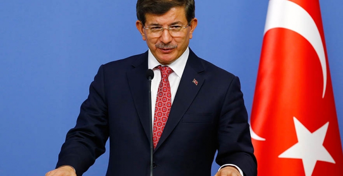 Davutoğlu'ndan IŞİD'e kara operasyonuna şartlı evet