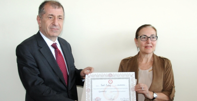 MHP’li Özdağ: Bahçeli görevi başındadır