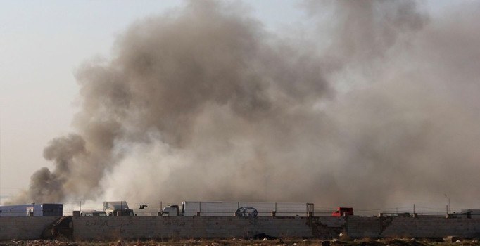 Suriye'de rejim karşıtı gruplar arasındaki çatışma Babül Hava sınır kapısına yaklaştı