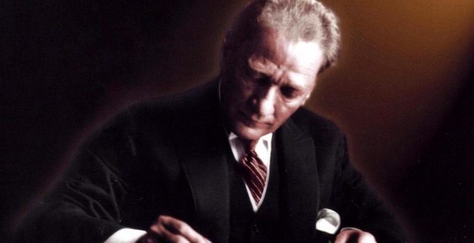 Herkes merak ediyor: 10 Kasım okullar tatil mi? Yarın memurlar için tatil mi?