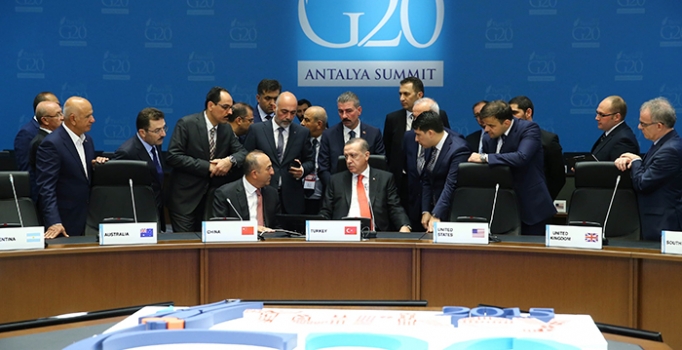 Cumhurbaşkanı Erdoğan Antalya'da G-20 hazırlıklarını inceledi