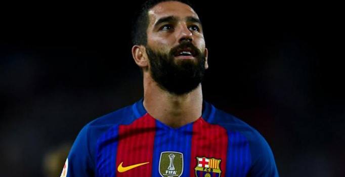 Galatasaray'dan Arda Turan hamlesi