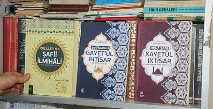 Kürtçe'ye çevrilen dini kitaplar artık raflarda