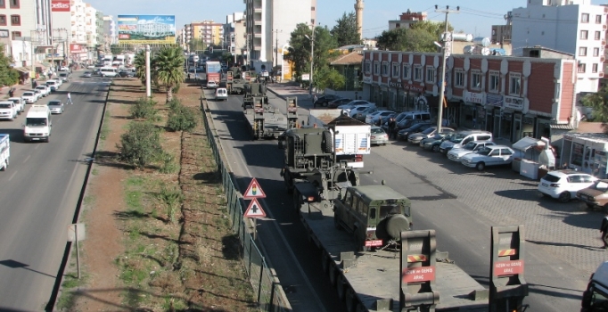 Gaziantep'ten Şanlıurfa ve Mardin'e büyük askeri sevkiyat
