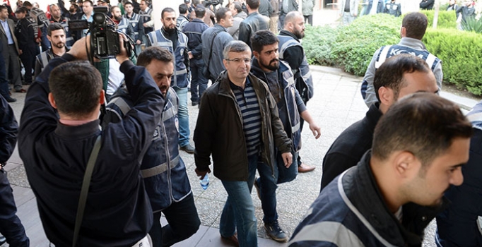 Paralel Yapı'nın casusluk kumpasında peluş ve tabak casusluk delili oldu