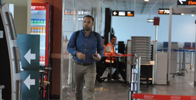 Hasan Çetinkaya, Paris'e gitti