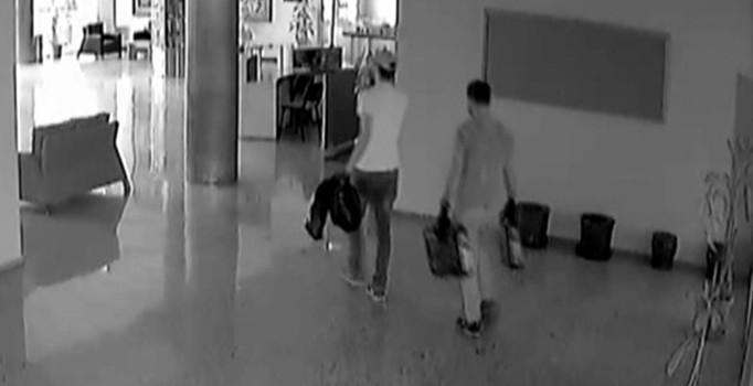 Çaldıkları 150 bin liralık malzemeyi 5 bin liraya satmışlar